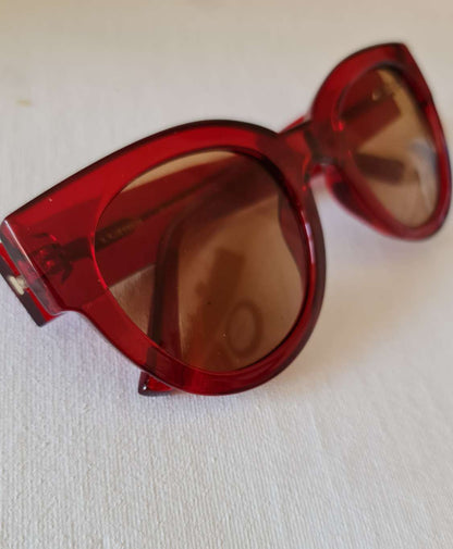 Lily Sunglasses Red Transparent