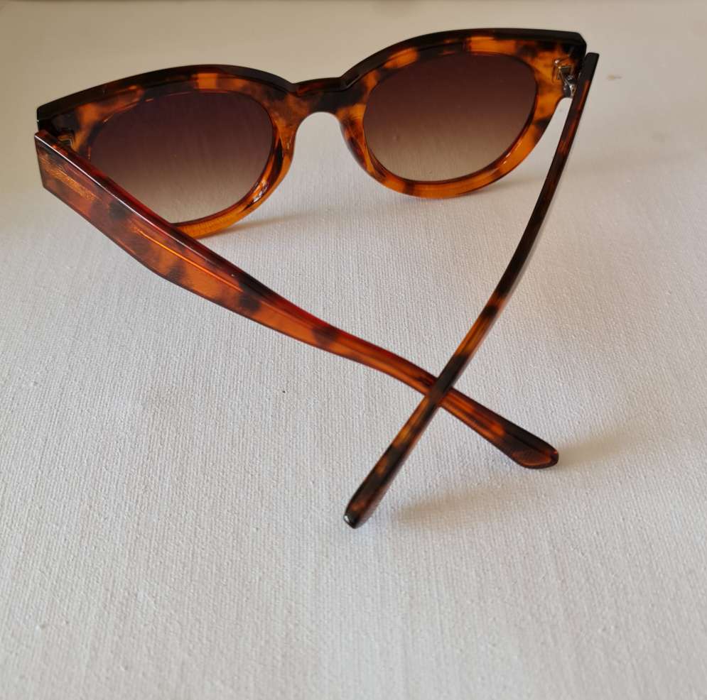 Lily Havana Sunglasses