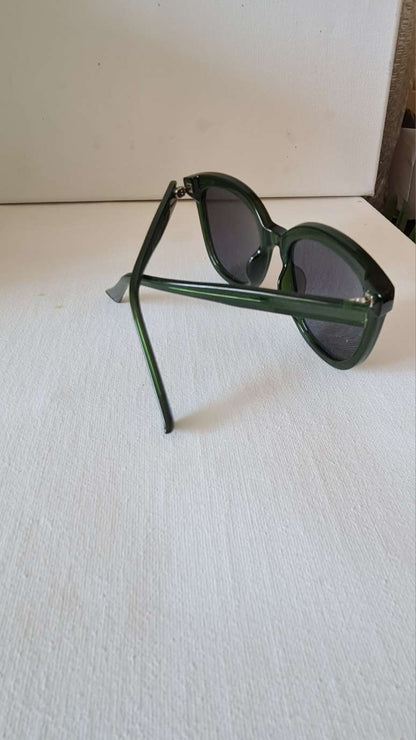 Billy Dark Green Sunglasses