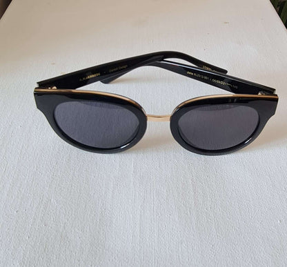 Jolie Black Sunglasses