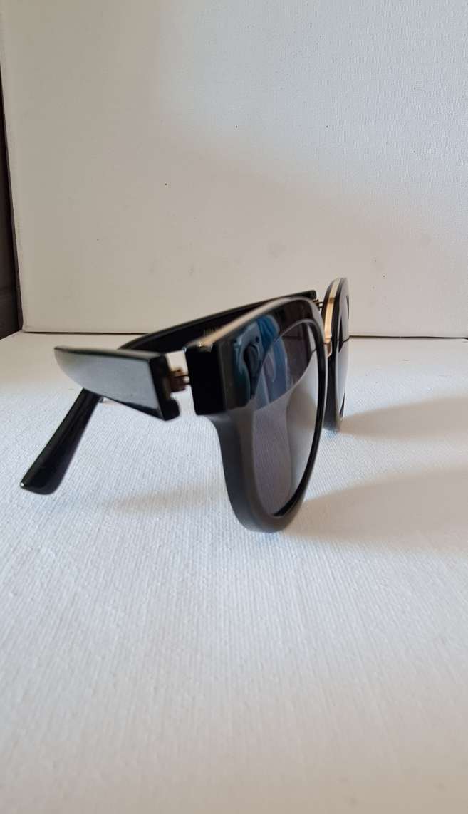 Jolie Black Sunglasses