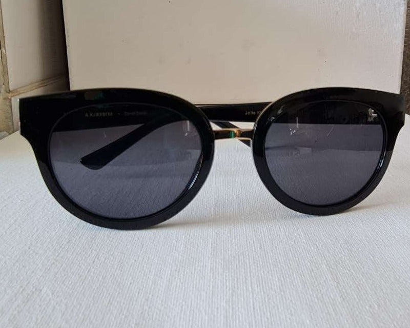 Jolie Black Sunglasses