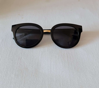 Jolie Black Sunglasses