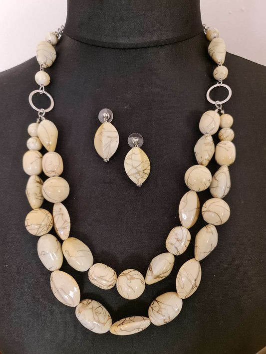 White Marble 2 Layered Necklace Set